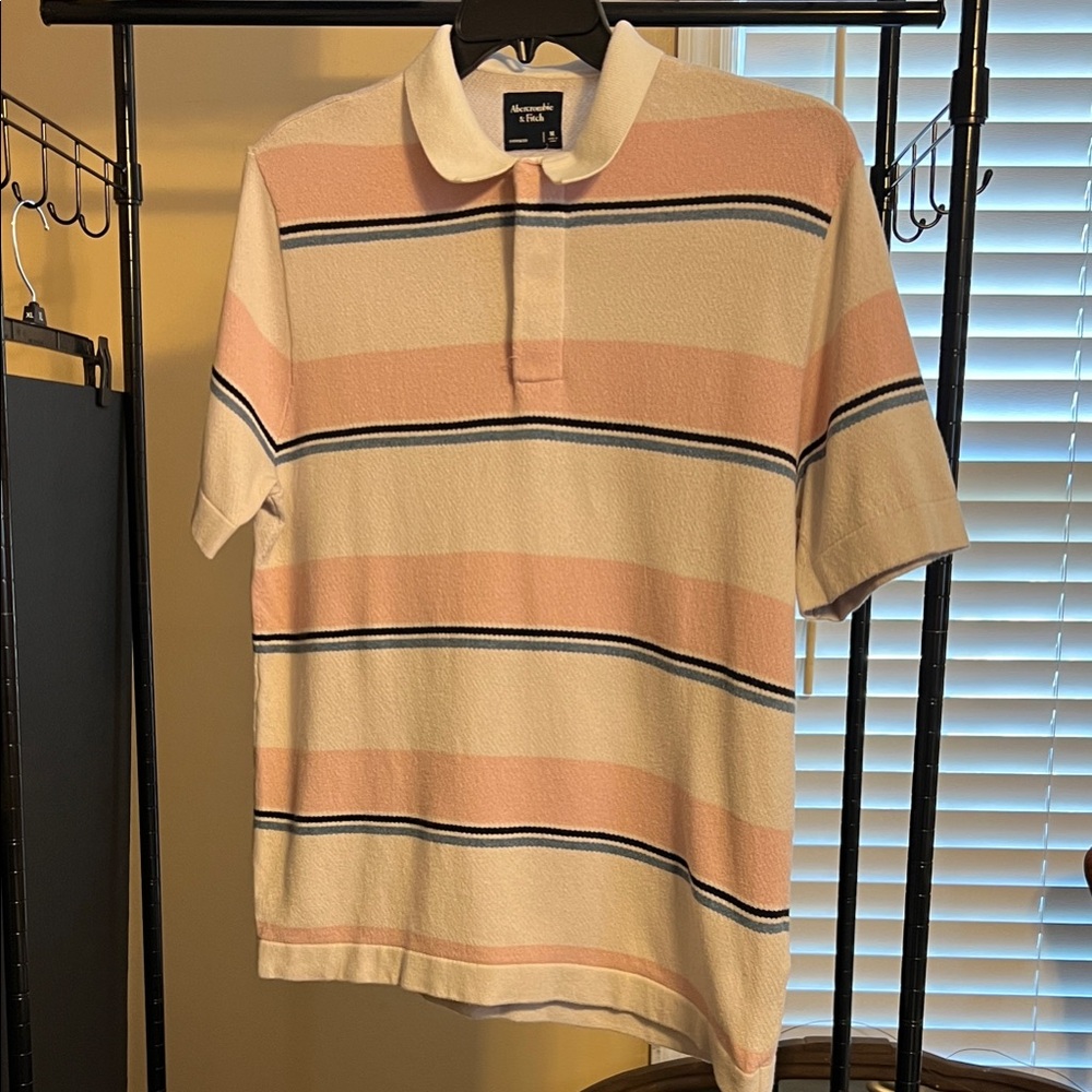 Abercrombie & Fitch Cream and Pink Striped Polo Shirt size M